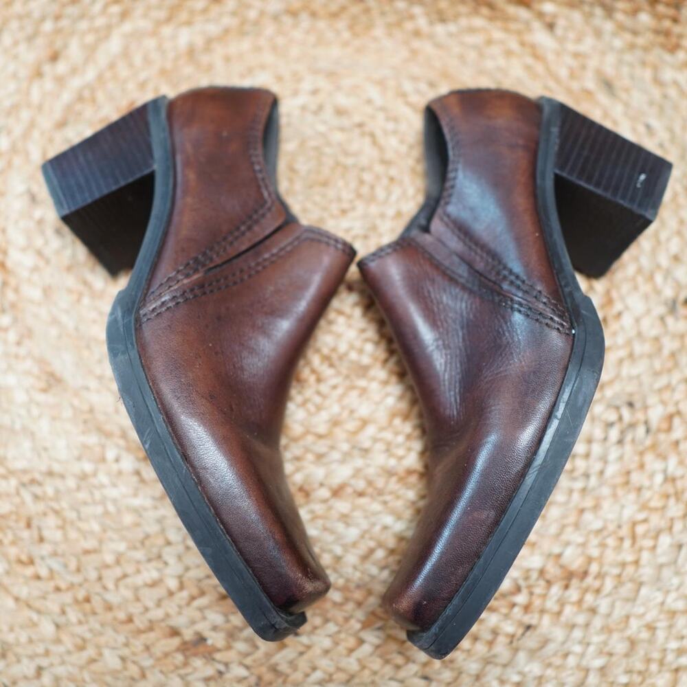 MIA Brown Leather Block Heel Mules Y2K Size 8